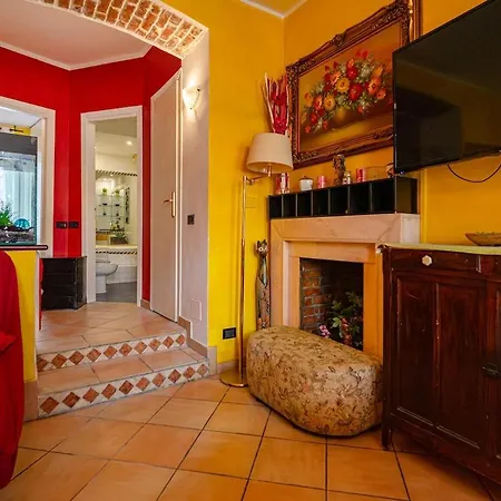 Apartment Fara - Luxury 5 Minutes From Duomo *